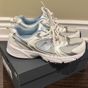 Big kids New Balance 530 white blue sneakers running shoes